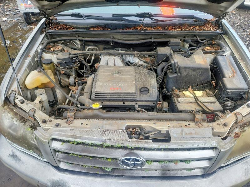 2003 TOYOTA HIGHLANDER LIMITED — Фото 12 из 13