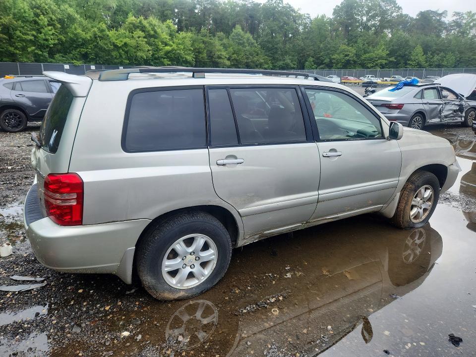 2003 TOYOTA HIGHLANDER LIMITED — Фото 3 из 13