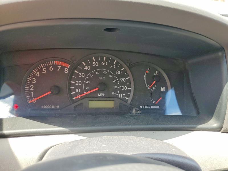 2003 TOYOTA COROLLA CE — Фото 9 из 12