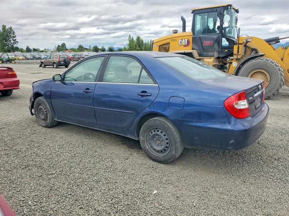 2003 TOYOTA CAMRY LE — Фото 2 из 12
