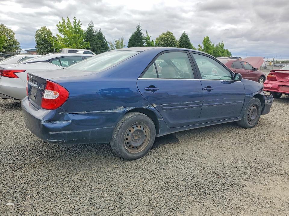2003 TOYOTA CAMRY LE — Фото 3 из 12