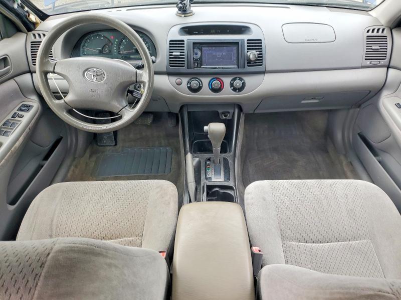2003 TOYOTA CAMRY LE — Фото 8 из 12