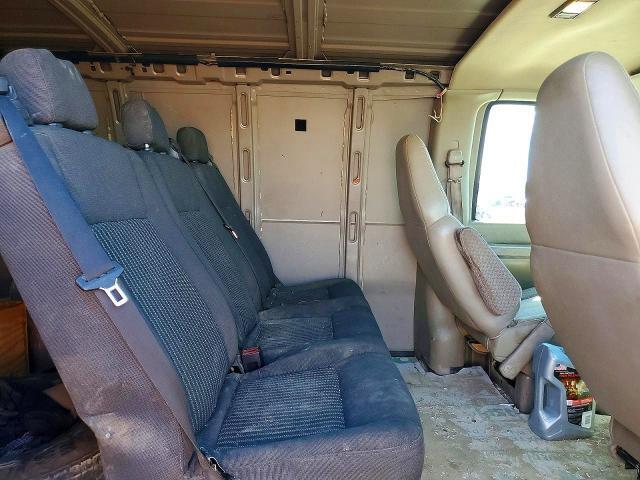 2002 CHEVROLET EXPRESS G1500 — Фото 10 из 12