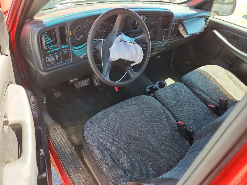 2002 CHEVROLET SILVERADO C1500 — Фото 8 из 12