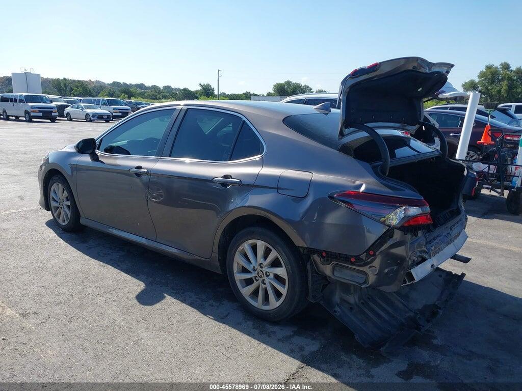 4T1C11AK4NU688466 2022 TOYOTA CAMRY photo no. 3