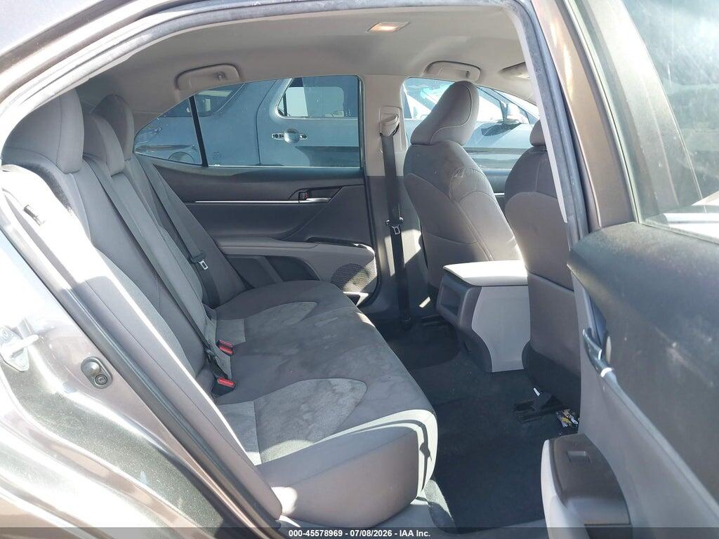 4T1C11AK4NU688466 2022 TOYOTA CAMRY photo no. 8