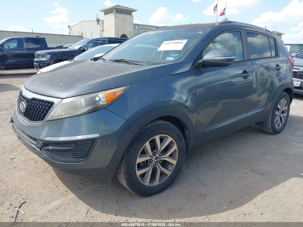 KNDPB3AC6F7764874 2015 KIA SPORTAGE photo no. 2