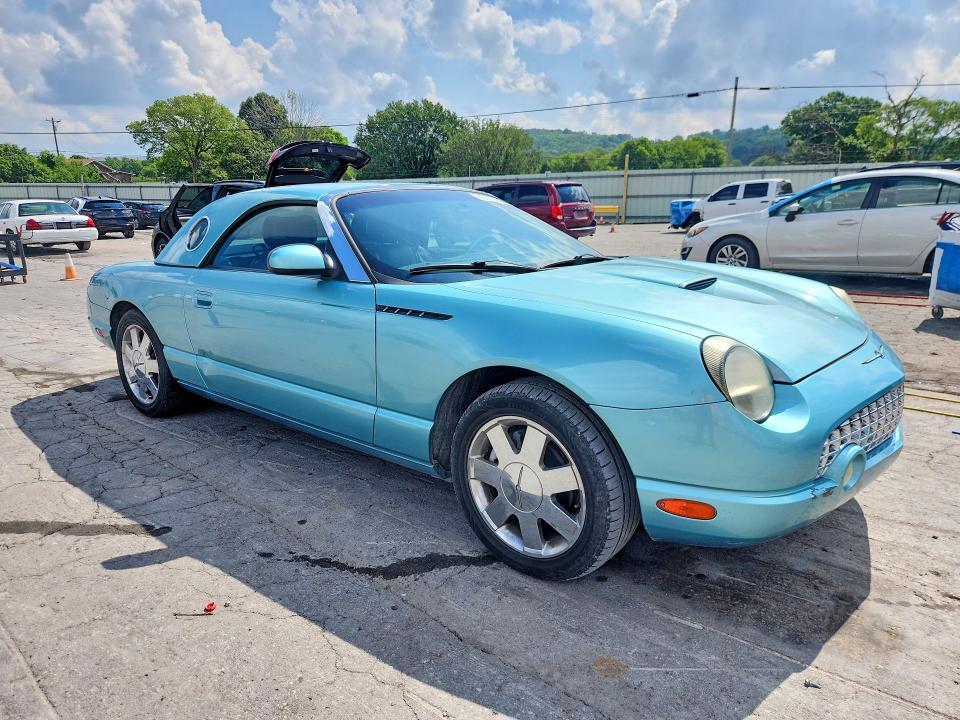1FAHP60A12Y100676 2002 FORD THUNDERBIRD photo no. 4