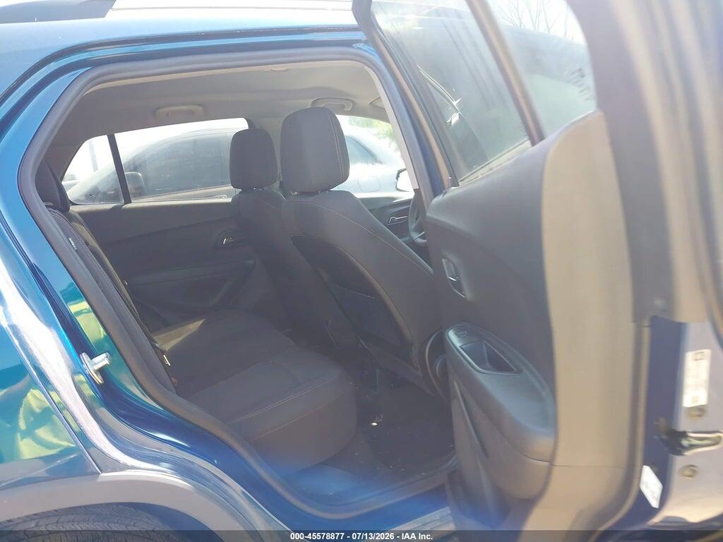 3GNCJLSB6KL338882 2019 CHEVROLET TRAX photo no. 8