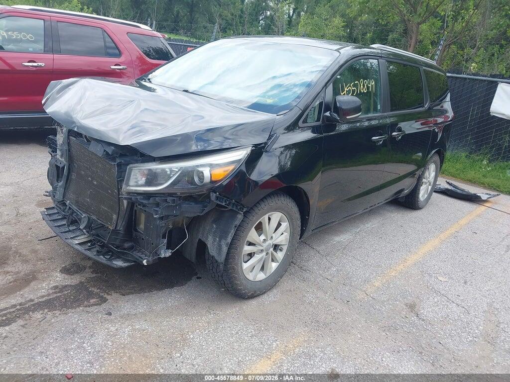 KNDMB5C10H6284316 2017 KIA SEDONA photo no. 2