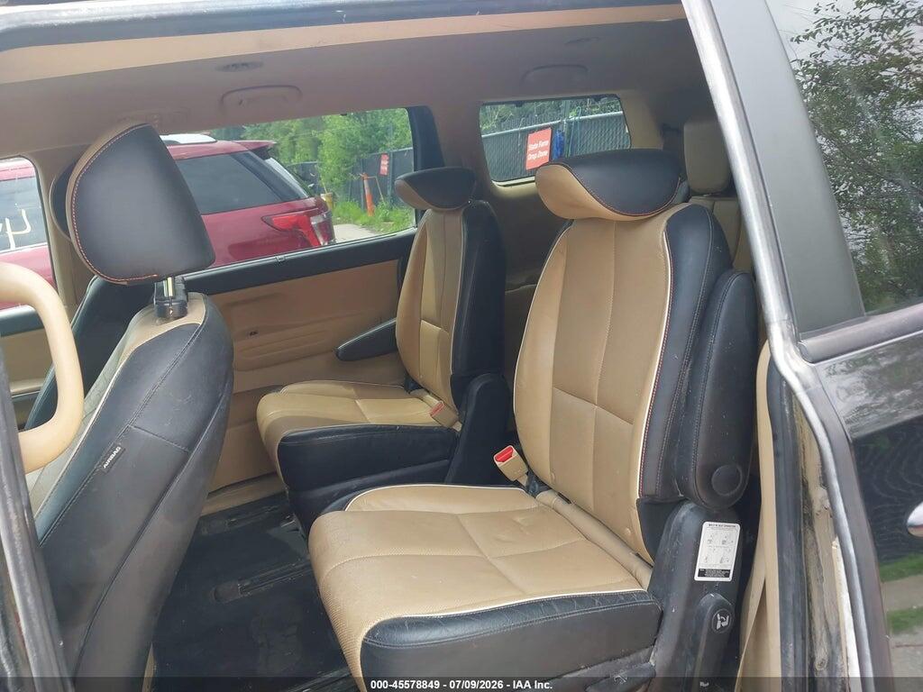 KNDMB5C10H6284316 2017 KIA SEDONA photo no. 8