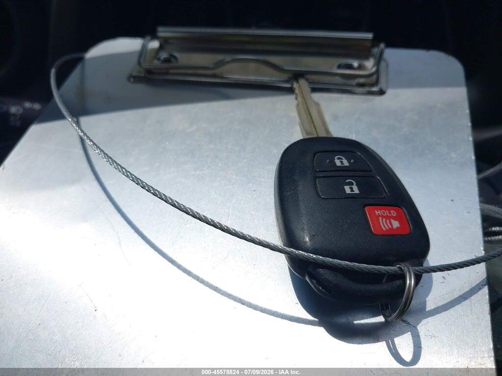 JTMBFREV5FD143897 2015 TOYOTA RAV4 photo no. 11