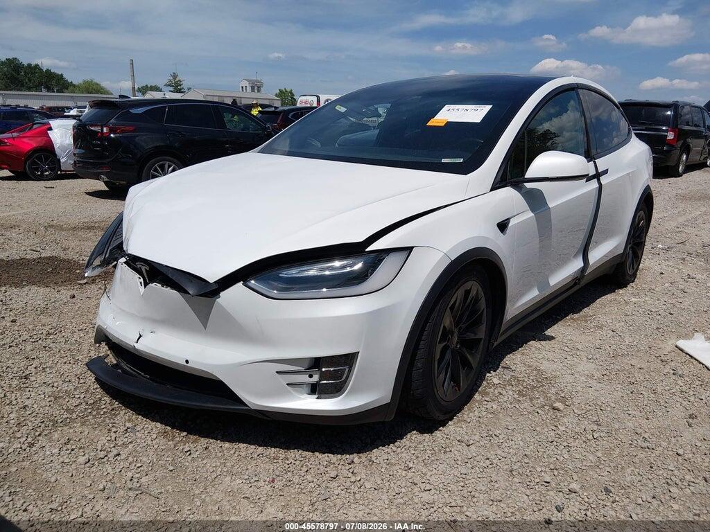 5YJXCDE22HF041976 2017 TESLA MODEL X photo no. 2