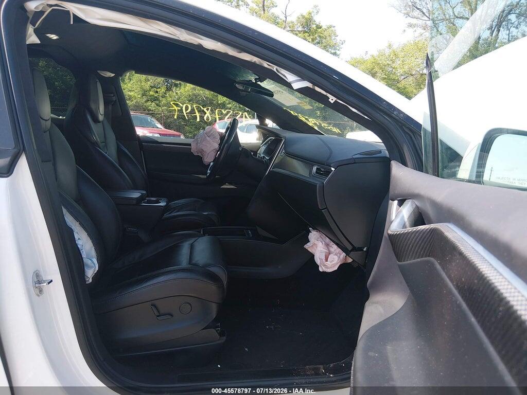 5YJXCDE22HF041976 2017 TESLA MODEL X photo no. 5