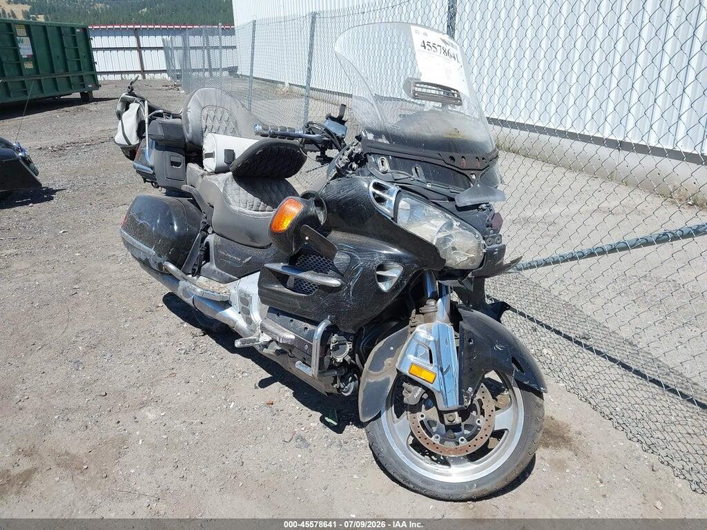 1HFSC47054A307523 2004 HONDA GL1800 photo no. 1