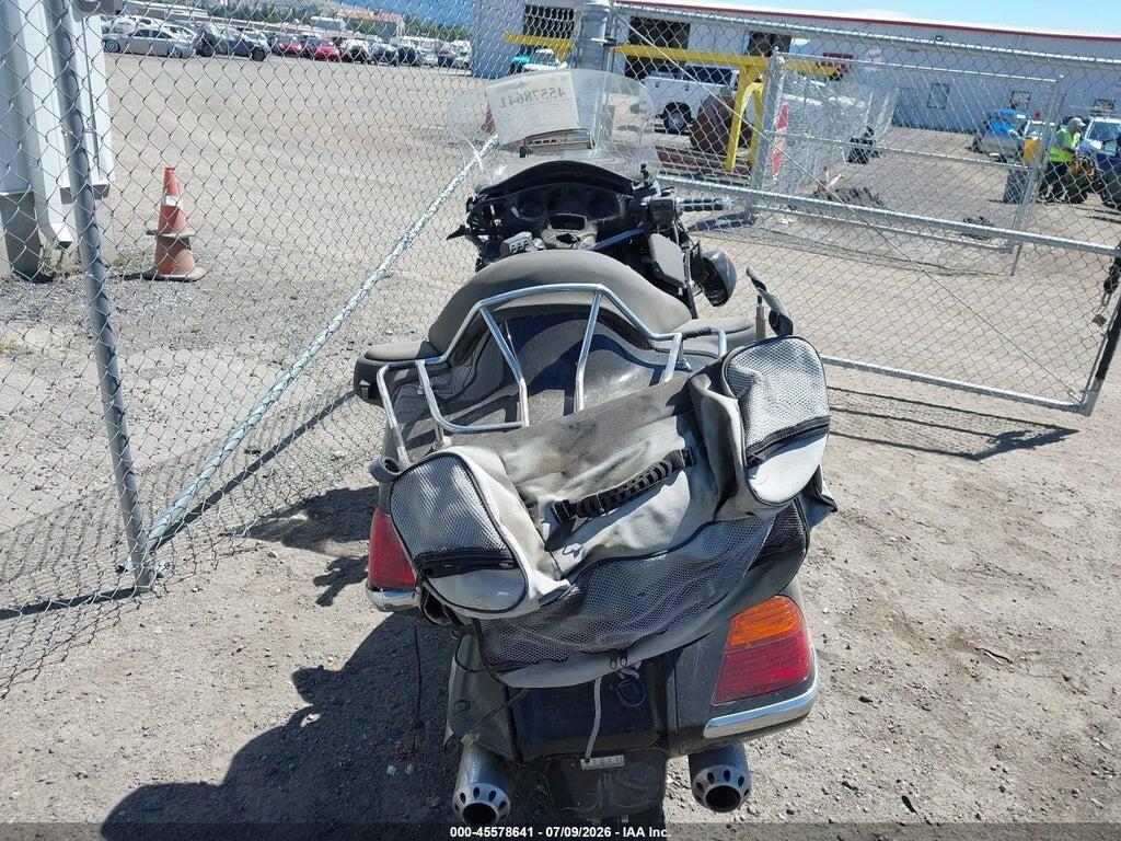1HFSC47054A307523 2004 HONDA GL1800 photo no. 6