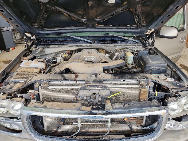 2002 GMC SIERRA K1500 DENALI — Фото 11 из 12