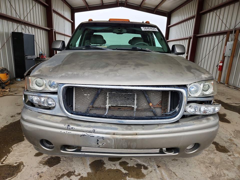 2002 GMC SIERRA K1500 DENALI — Фото 5 из 12