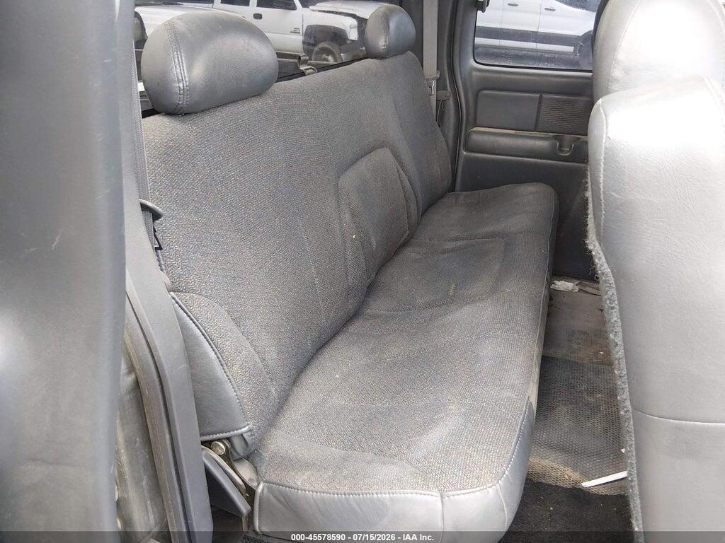 2GCEC19V911324698 2001 CHEVROLET SILVERADO 1500 photo no. 8