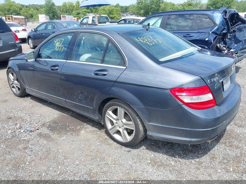 WDDGF8BB2BR173372 2011 MERCEDES-BENZ C 300 photo no. 3