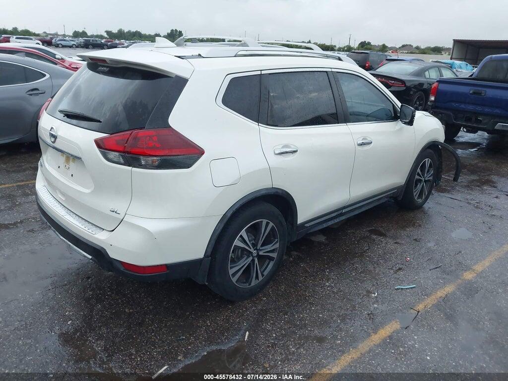 JN8AT2MT2JW452501 2018 NISSAN ROGUE photo no. 4