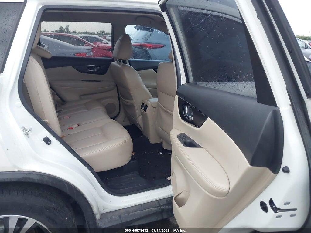 JN8AT2MT2JW452501 2018 NISSAN ROGUE photo no. 8