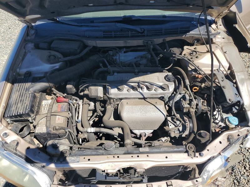 2002 HONDA ACCORD LX — Фото 11 из 13