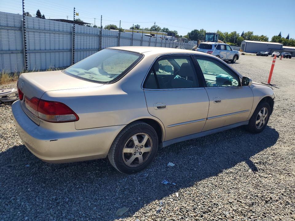 2002 HONDA ACCORD LX — Фото 3 из 13