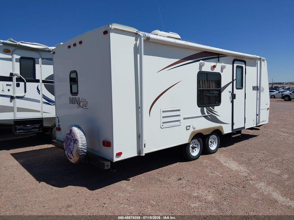 4X4TRLY28BD113307 2011 FOREST RIVER ROCKWOOD MINI LITE photo no. 4