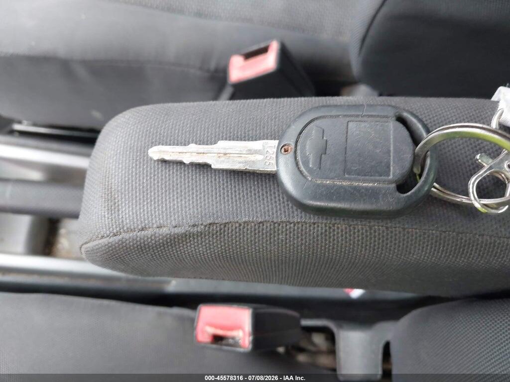 KL1TD5DE8AB098275 2010 CHEVROLET AVEO photo no. 11