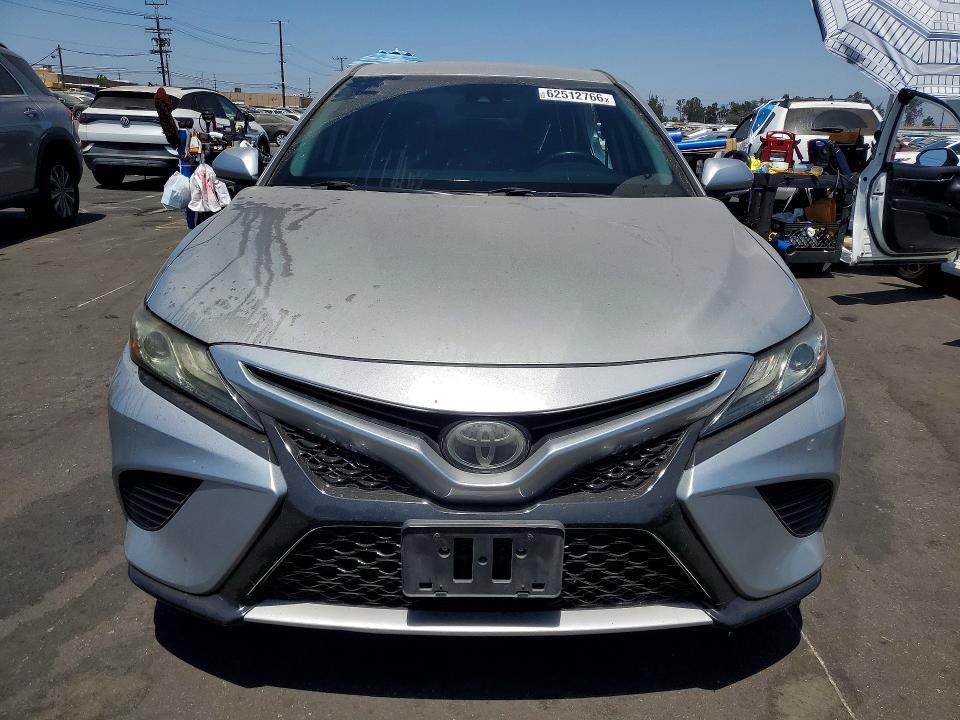 2019 TOYOTA CAMRY XSE — Фото 5 из 13