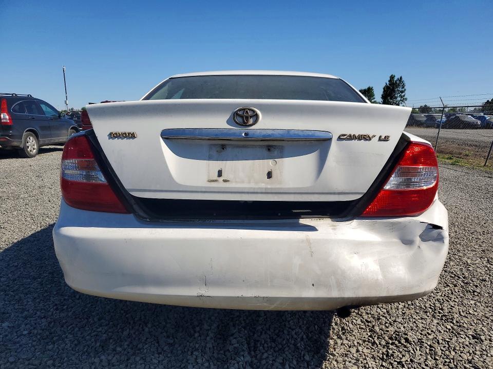 2002 TOYOTA CAMRY LE — Фото 6 из 12
