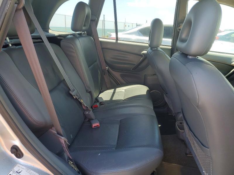 2002 TOYOTA RAV4 BASE — Фото 11 из 13