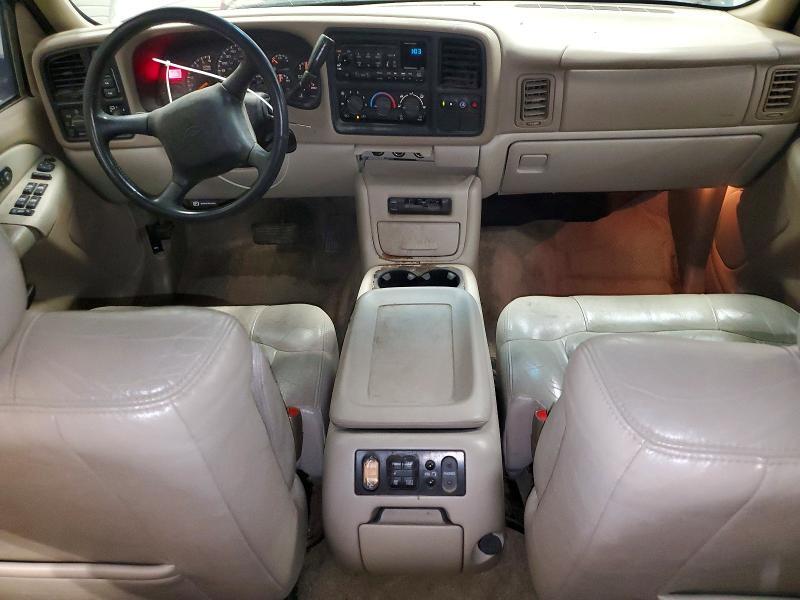 3GNFK16T71G176897 2001 CHEVROLET SUBURBAN photo no. 8
