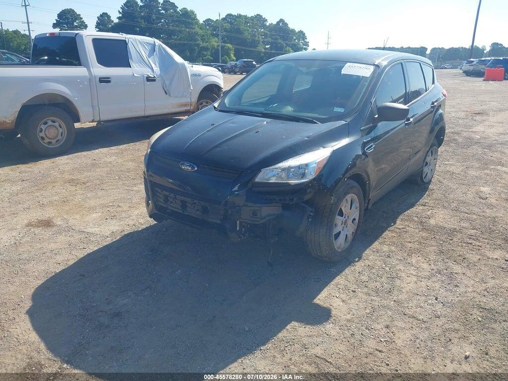 1FMCU0F71GUB58559 2016 FORD ESCAPE photo no. 2
