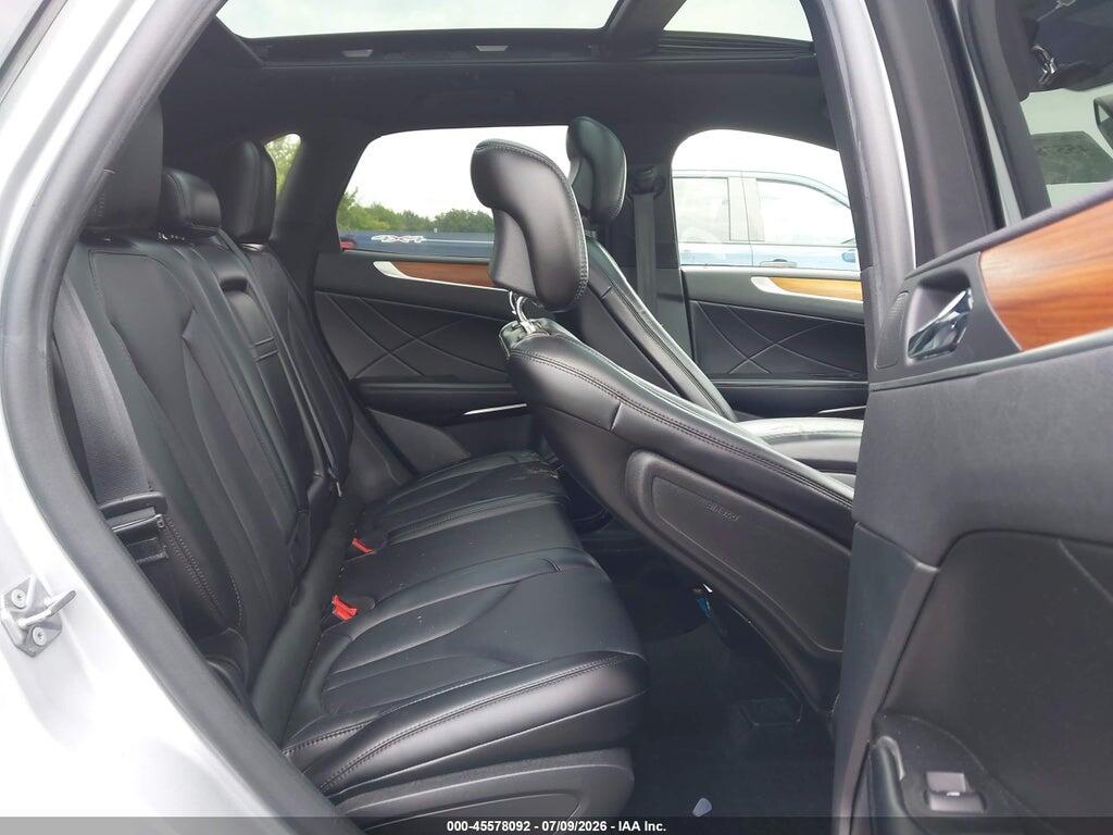 5LMCJ3D98KUL37279 2019 LINCOLN MKC photo no. 8