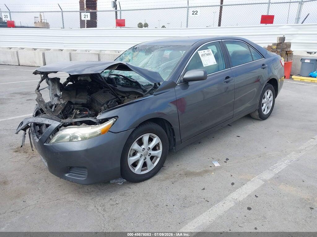 4T1BF3EK5BU223838 2011 TOYOTA CAMRY photo no. 2