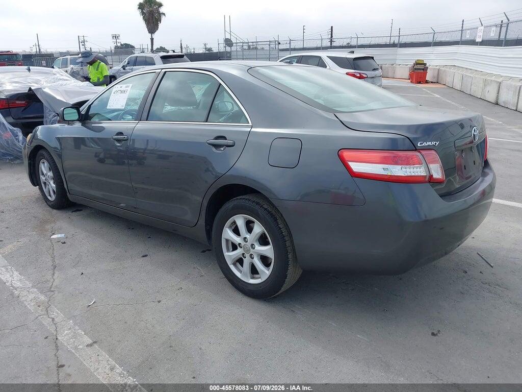4T1BF3EK5BU223838 2011 TOYOTA CAMRY photo no. 3