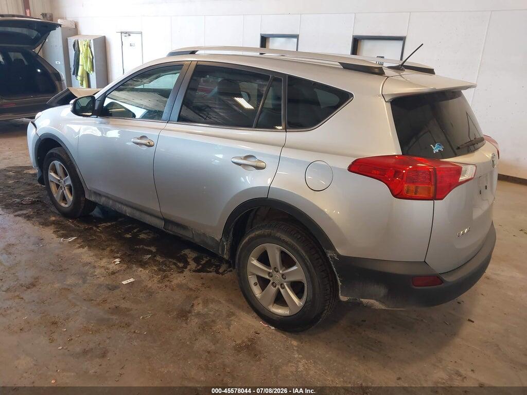2T3RFREV9EW137102 2014 TOYOTA RAV4 photo no. 3