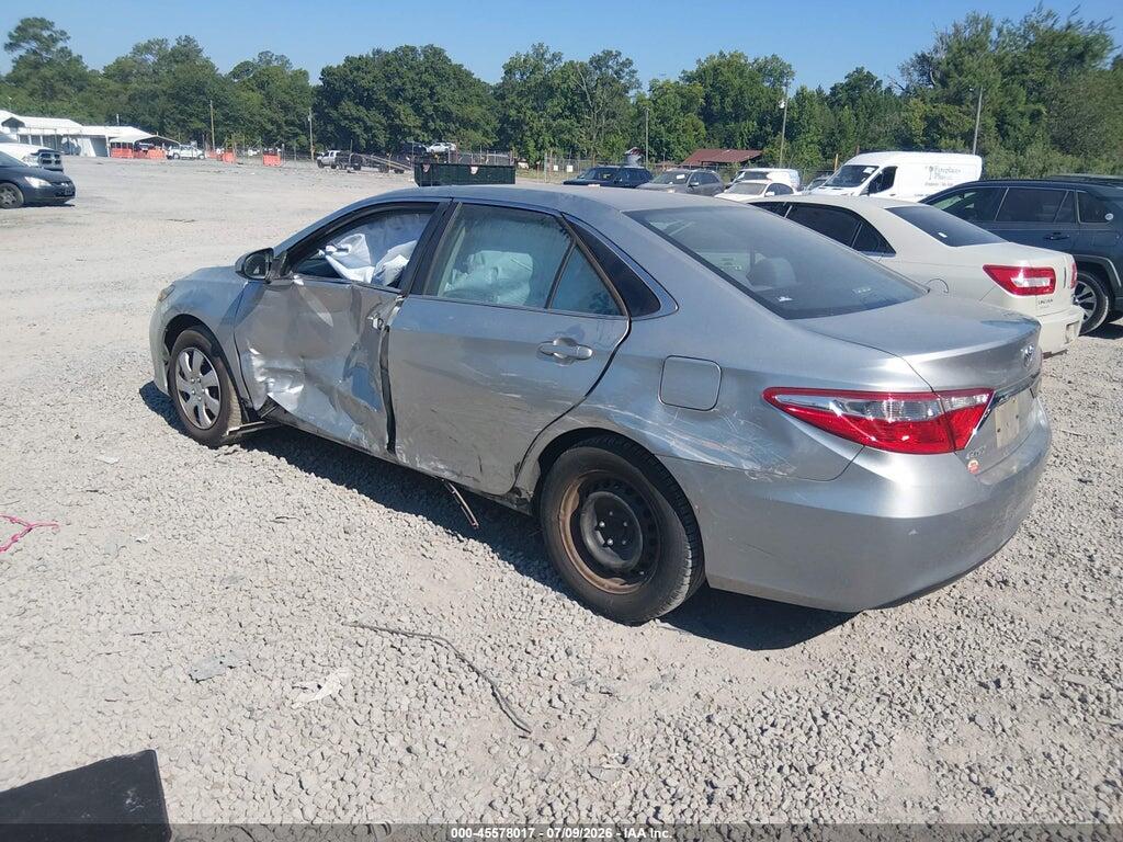4T4BF1FK4FR467513 2015 TOYOTA CAMRY photo no. 3