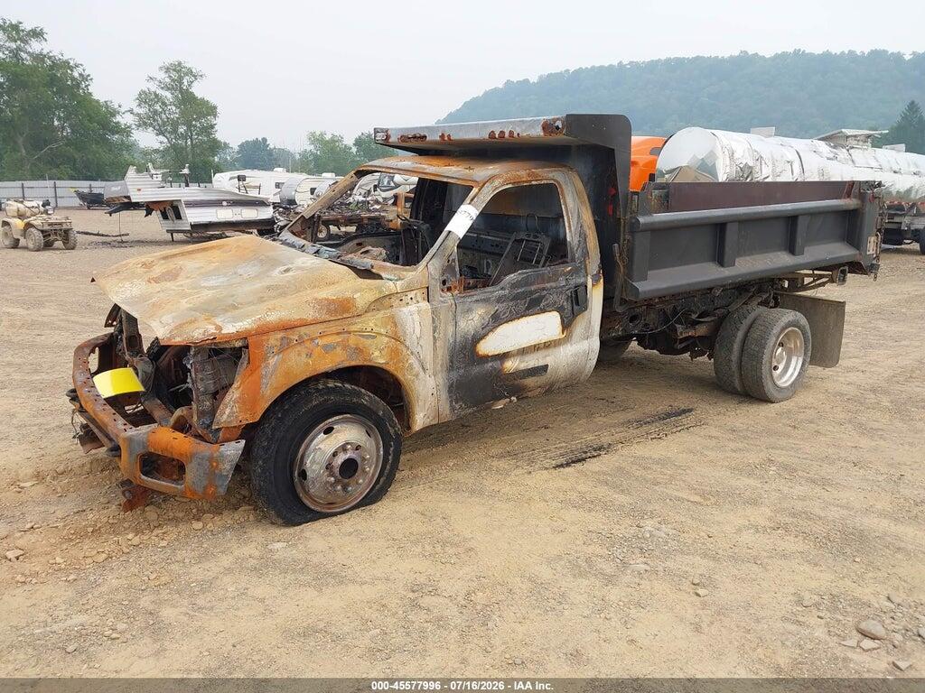 1FDUF5HY0FED69861 2015 FORD F550 photo no. 2