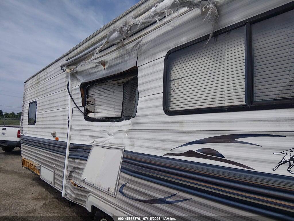 1TC2B345013001387 2001 COACHMEN 297RKS photo no. 6