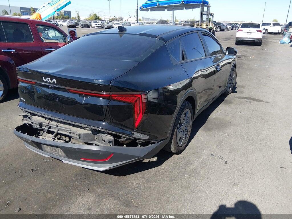 3KPFT4DE9SE216986 2025 KIA K4 photo no. 4