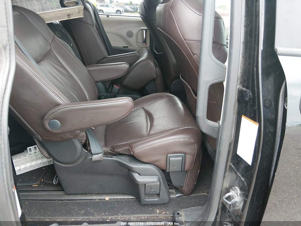 5TDERKEC5MS012254 2021 TOYOTA SIENNA photo no. 8