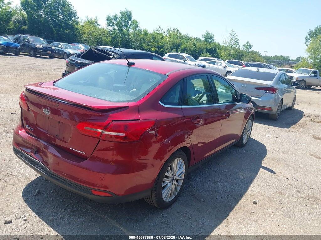 1FADP3J24HL272355 2017 FORD FOCUS photo no. 4
