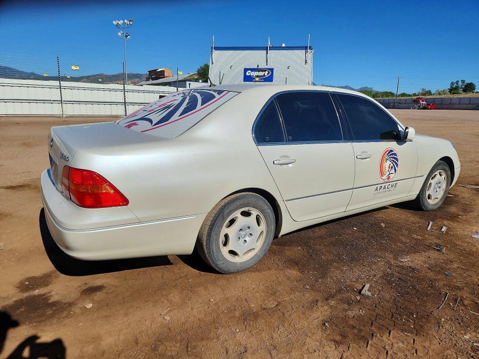 2001 LEXUS LS 430 — Фото 3 из 12
