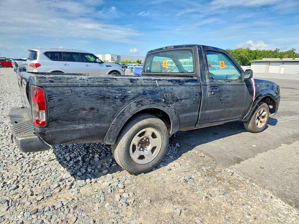 2001 NISSAN FRONTIER XE — Фото 3 из 12