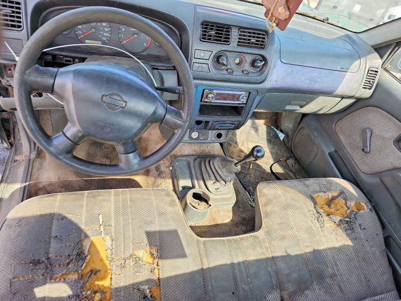 2001 NISSAN FRONTIER XE — Фото 8 из 12