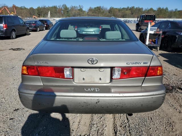 2001 TOYOTA CAMRY CE — Фото 6 из 12