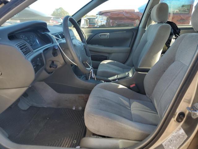 2001 TOYOTA CAMRY CE — Фото 7 из 12
